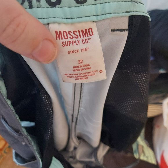 Men's Mossimo Swimsuit - Picture 3 of 3